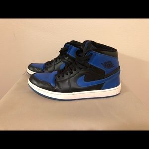Air Jordan 1 Royal